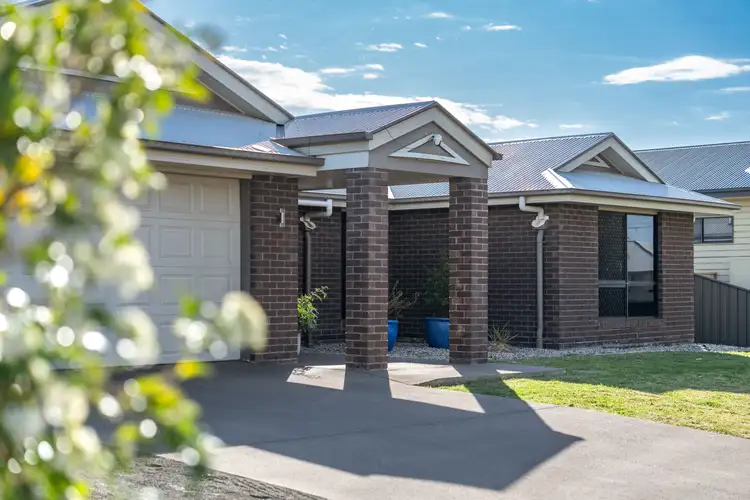 7 Beetson Drive, Roma QLD 4455