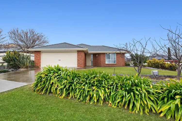 Second view of Homely house listing, 5 Lobelia Drive, Ararat VIC 3377