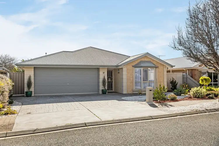 37 Worthing Drive, Sheidow Park SA 5158