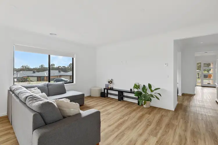 Fifth view of Homely house listing, 33 Delma Crescent, Seymour VIC 3660