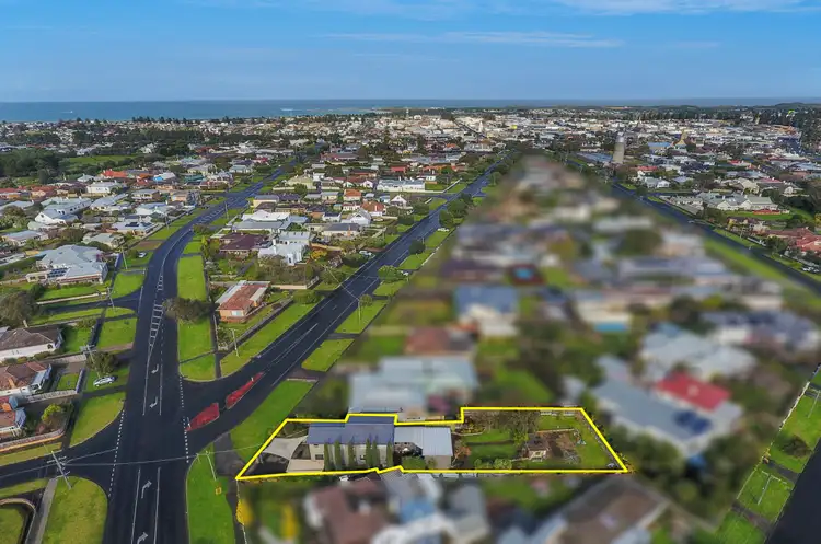 Second view of Homely house listing, 33 Howard Street, Warrnambool VIC 3280