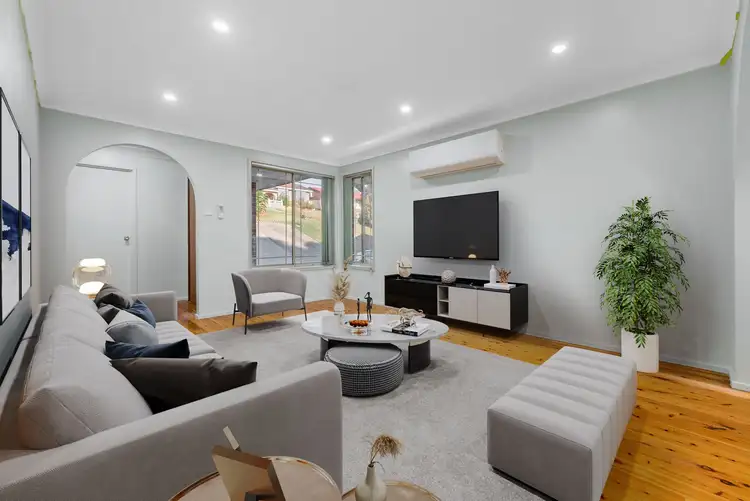 Second view of Homely house listing, 2/7 Clareville Close, Woodbine NSW 2560