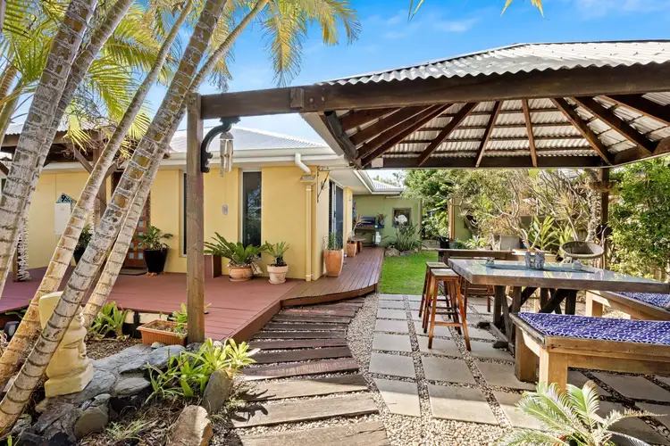 9 Curbarra Street, Buddina QLD 4575