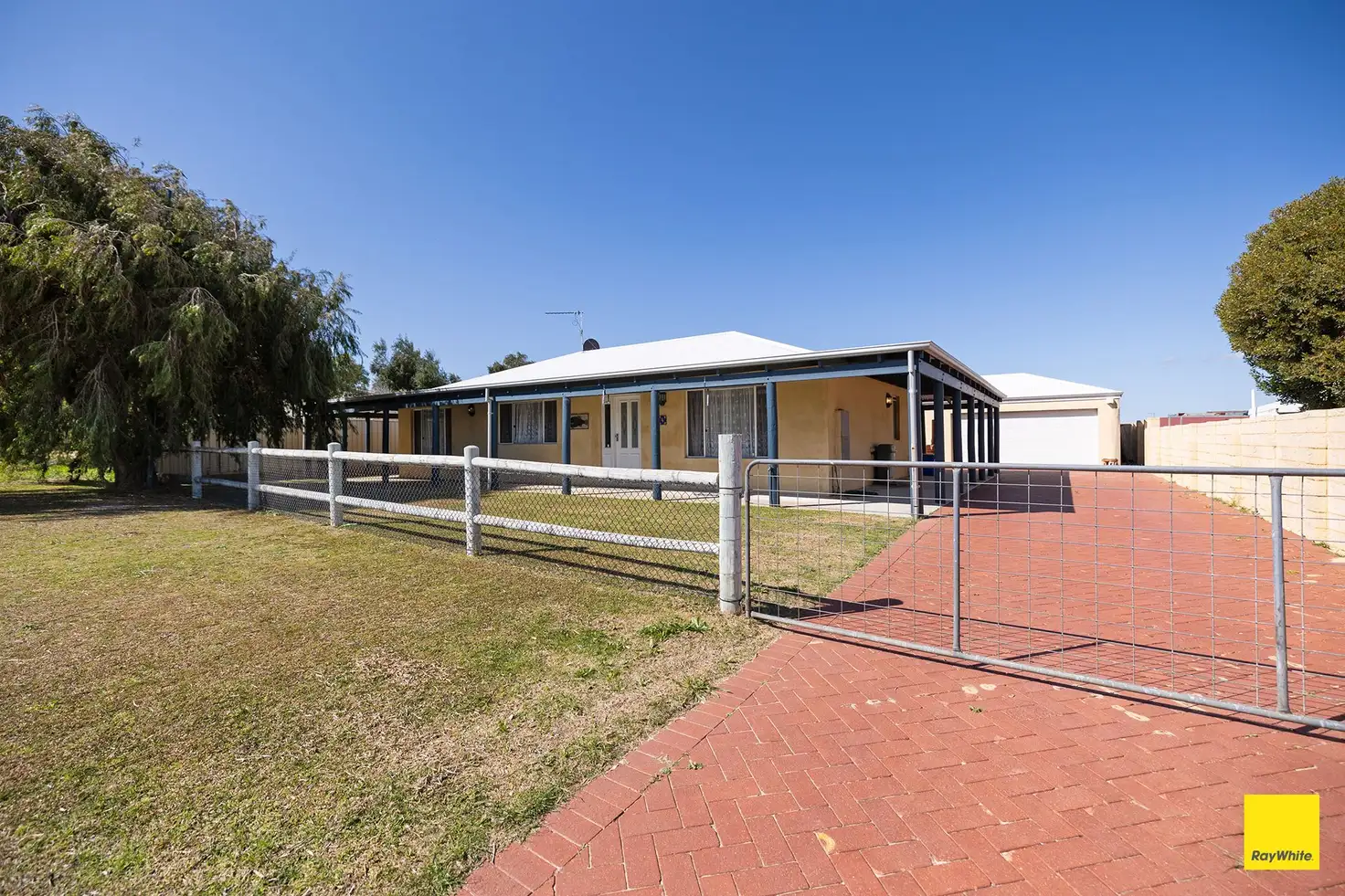 Main view of Homely house listing, 4 HEWBY Court, Ledge Point WA 6043