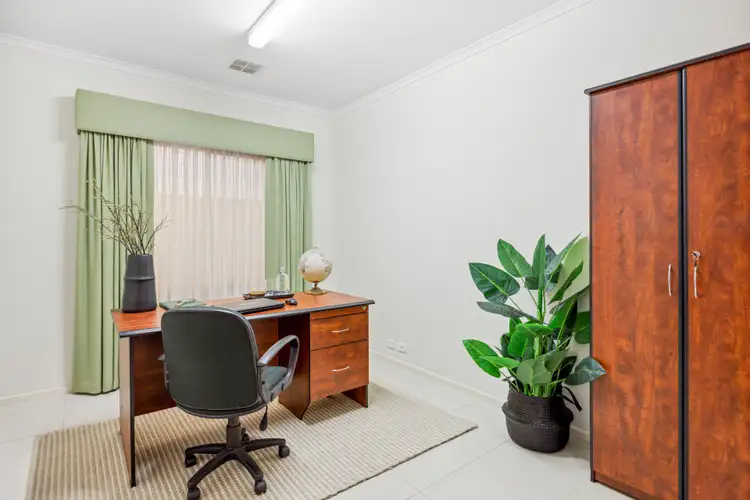 Sixth view of Homely house listing, 15 Robertson Court, St Clair SA 5011