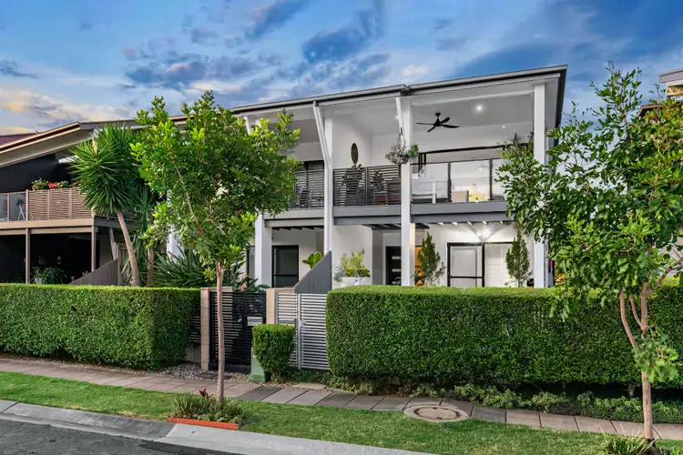 9 Riverbend Place, Bulimba QLD 4171