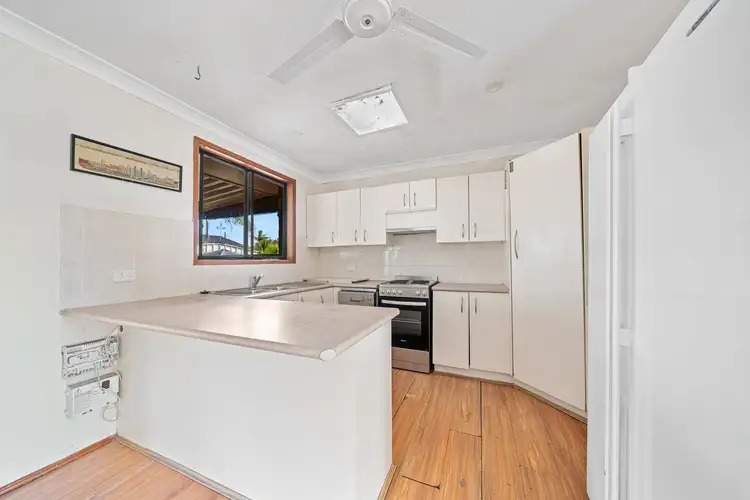 Sixth view of Homely house listing, 5 Collaroy Close, Chittaway Bay NSW 2261