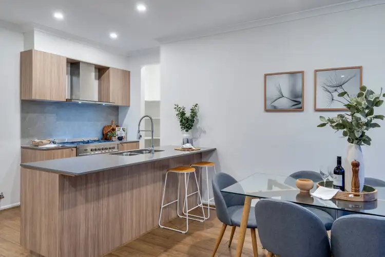 Sixth view of Homely house listing, 140 Fairways Boulevard, Craigieburn VIC 3064