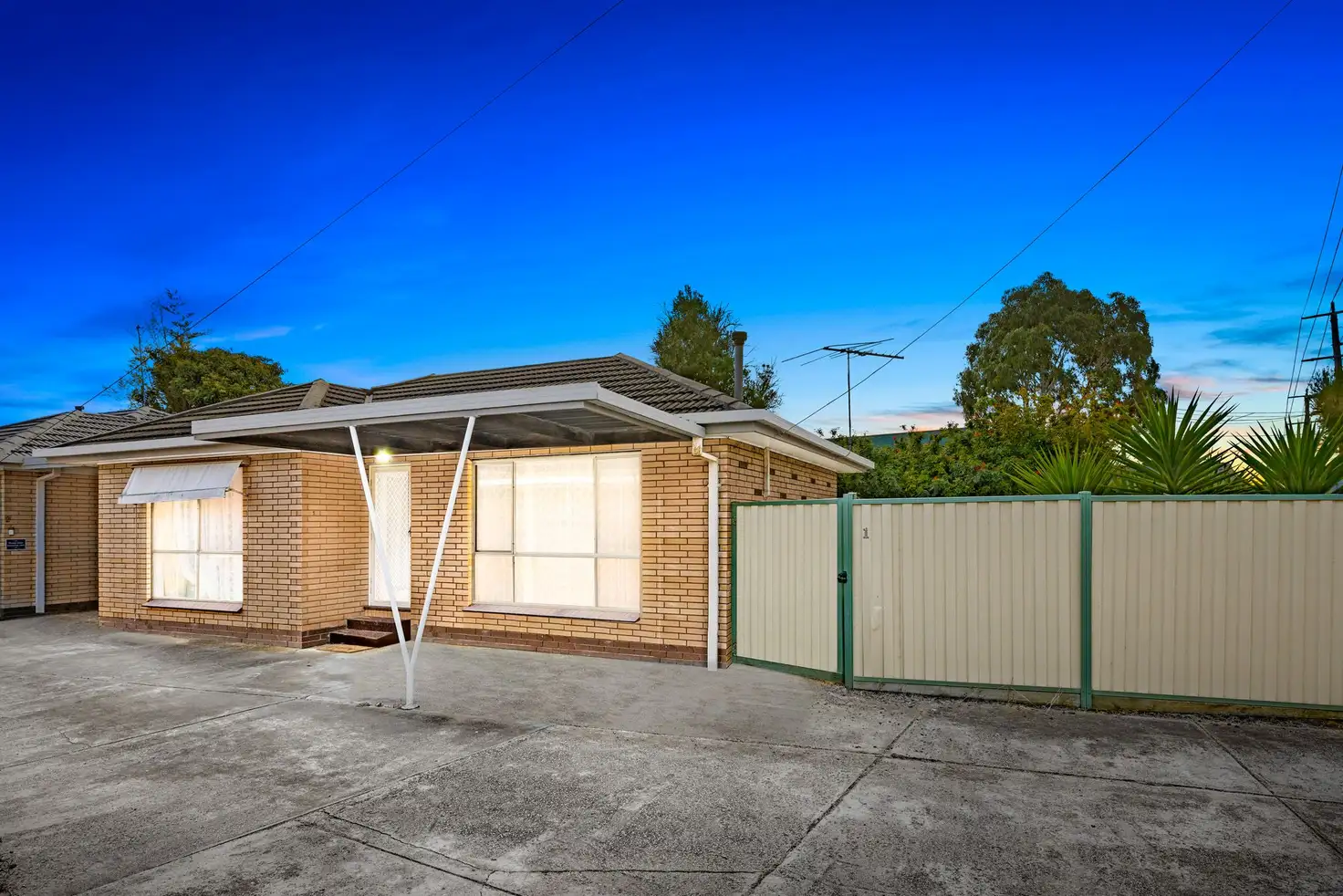 Main view of Homely unit listing, 1/207-209 Princes Highway, Werribee VIC 3030