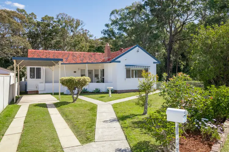 27 Tudor Street, Belmont NSW 2280