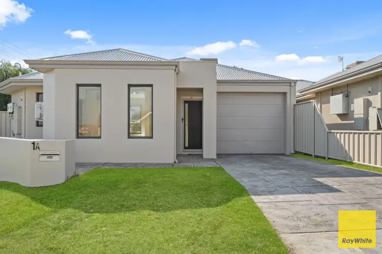 1A Wollong Place, Nollamara WA 6061