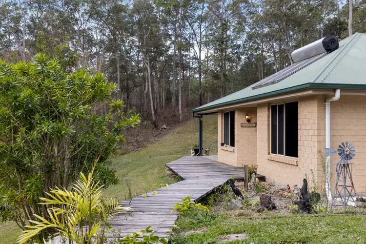 34 Amigh Road, Landsborough QLD 4550