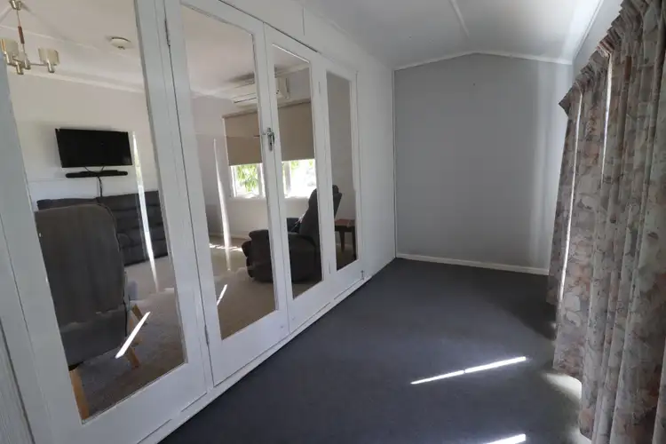 Fifth view of Homely house listing, 8 ROBERT Street, St George QLD 4487