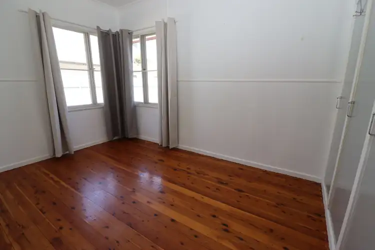 Sixth view of Homely house listing, 8 ROBERT Street, St George QLD 4487