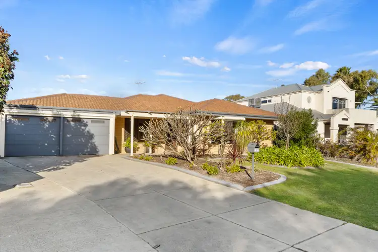 Fifth view of Homely house listing, 137 Woodbridge Drive, Cooloongup WA 6168