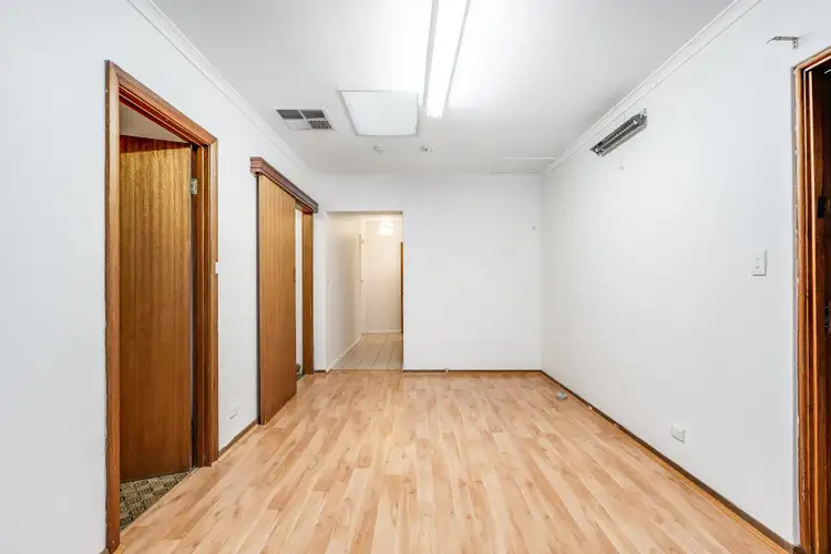 Fifth view of Homely house listing, 4 Jasmine Avenue, Marion SA 5043