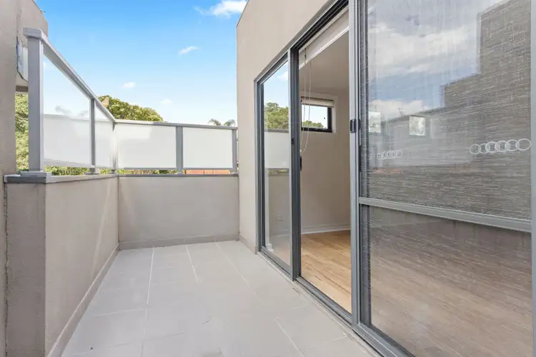 Fifth view of Homely apartment listing, 3/24 Woorayl Street, Carnegie VIC 3163
