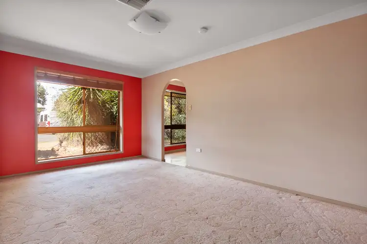 Fifth view of Homely house listing, 2 Green Grove, Emerald QLD 4720
