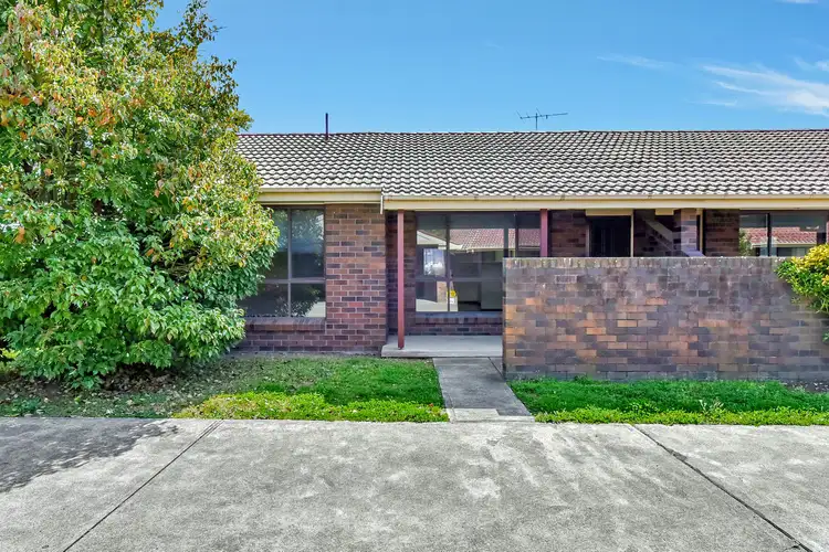 4/4 Love Street, Cessnock NSW 2325
