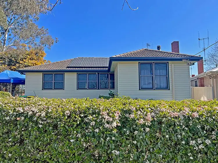 99 Cameron Road