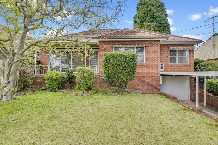18 Vaughan Avenue, Pennant Hills NSW 2120