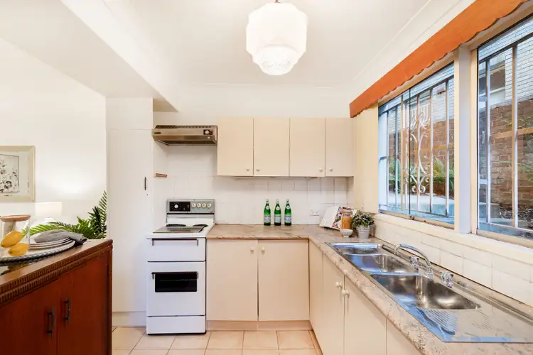 Fourth view of Homely apartment listing, 3/2 Waratah Street, Rushcutters Bay NSW 2011