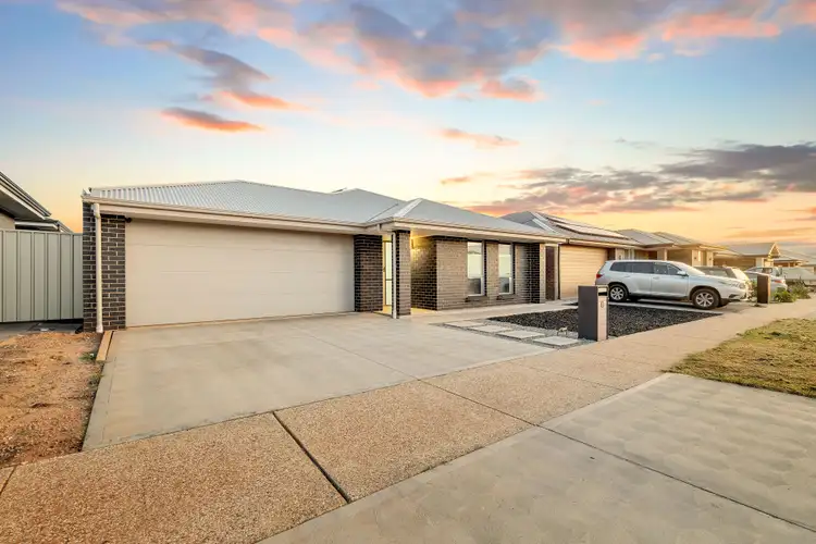 Second view of Homely house listing, 10 Tuono Court, Munno Para West SA 5115