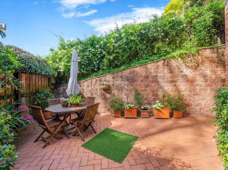 2/7 Nola Road, Roseville NSW 2069
