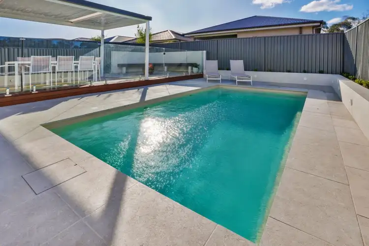 7 Agnes Way, Jordan Springs NSW 2747