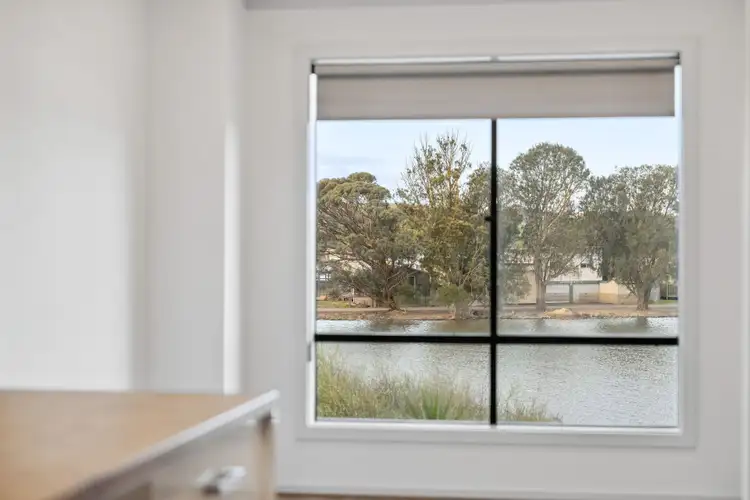 Sixth view of Homely house listing, 17 Wetlands Close, Murray Bridge SA 5253