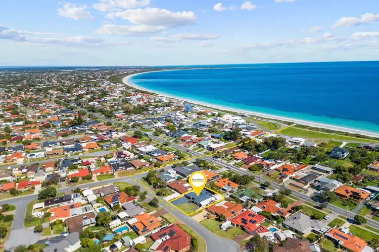 Fourth view of Homely house listing, 5 Abalone Crescent, Waikiki WA 6169