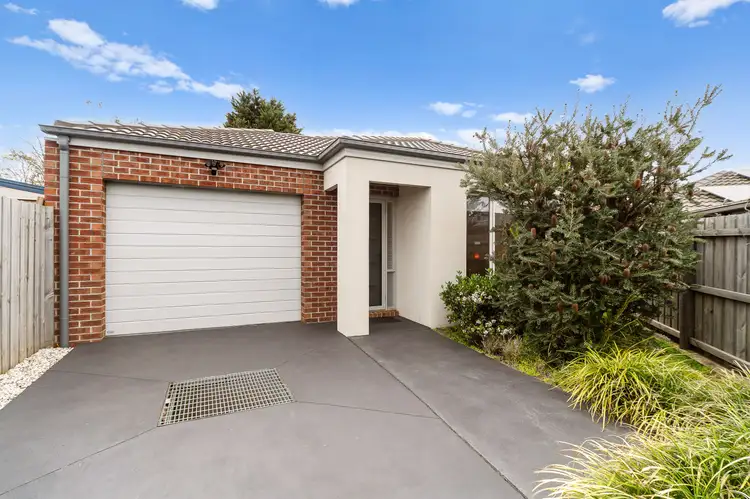 2/5 Plover Place, Carrum Downs VIC 3201