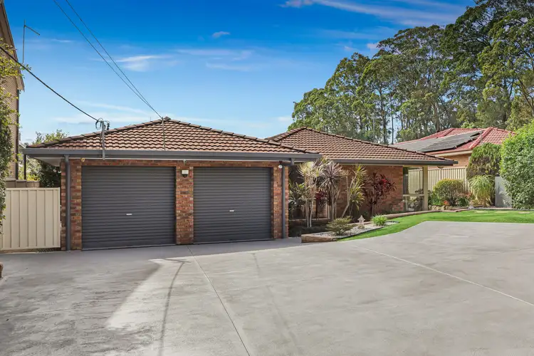 Fifth view of Homely house listing, 9 Henman Close, Point Clare NSW 2250