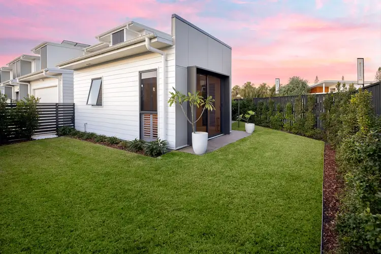 Fourth view of Homely house listing, 18 Cardinal Crescent, Newport QLD 4020