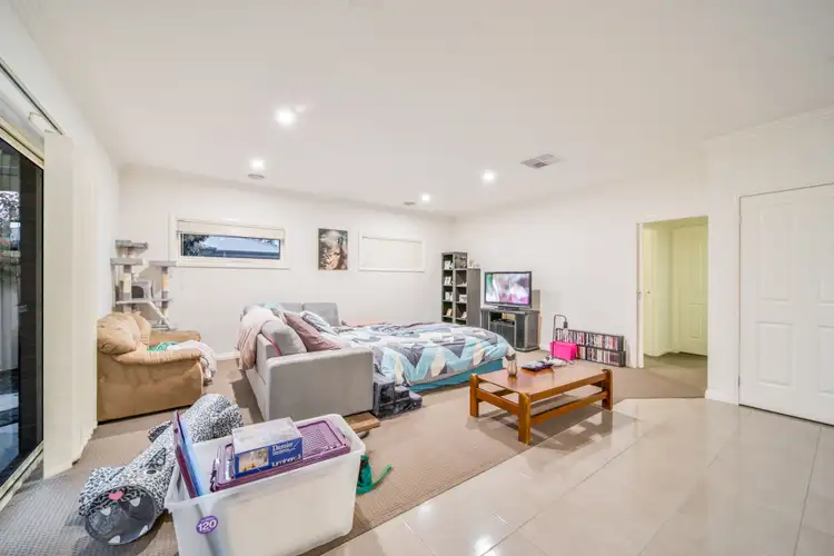 Second view of Homely house listing, 16 Lindsay Court, Strathfieldsaye VIC 3551