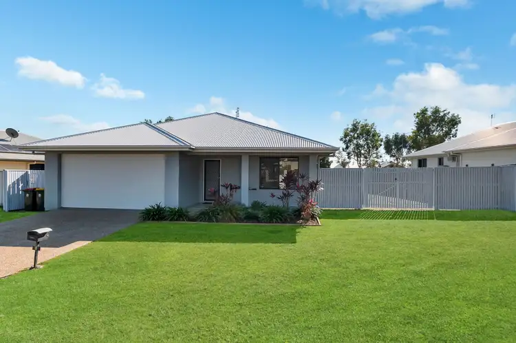 2 Filmoy Place, Bushland Beach QLD 4818