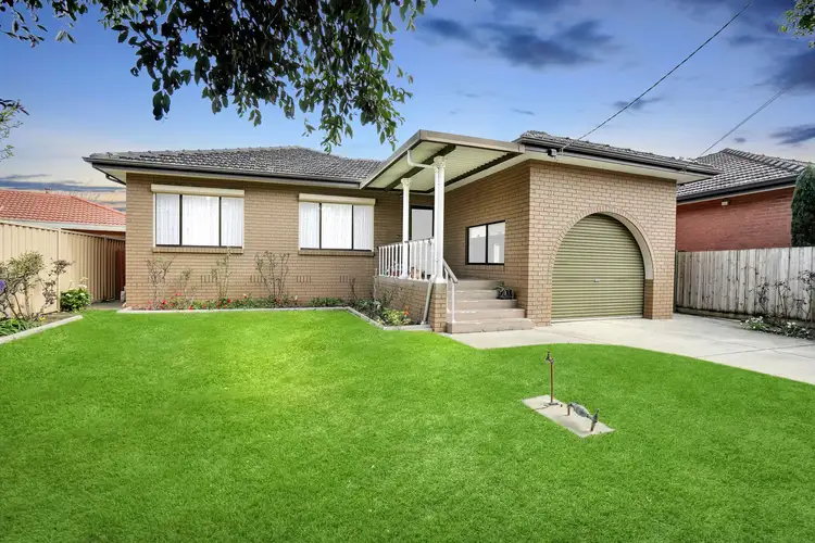11 Carole Court, Seabrook VIC 3028