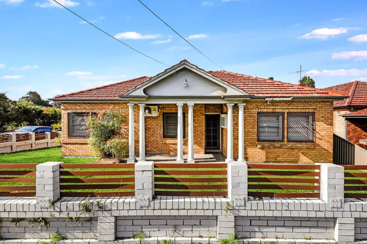 84 Harrow Road, Bexley NSW 2207