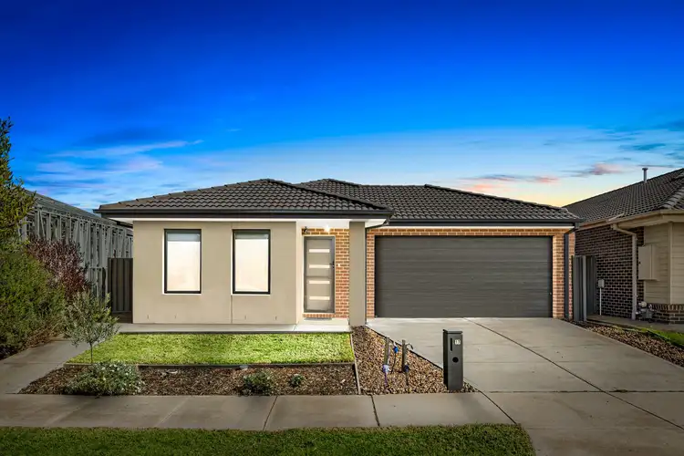 17 Chancellor Avenue, Werribee VIC 3030