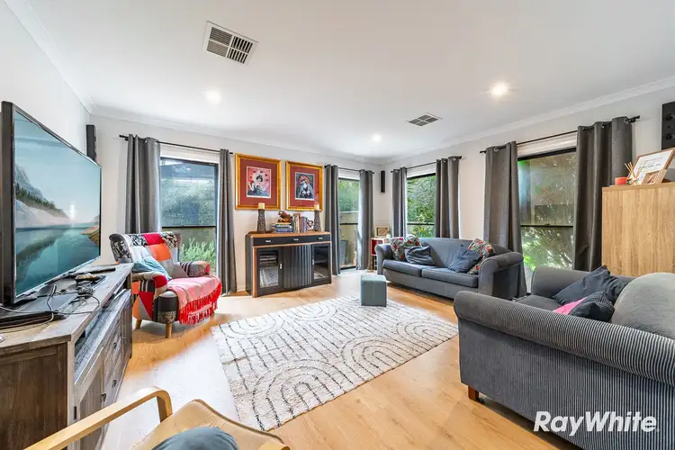 Second view of Homely house listing, 9 Sandstone Rise, Strathdale VIC 3550