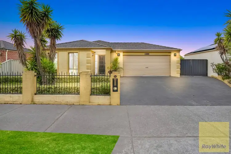 34 The Parkway, Caroline Springs VIC 3023