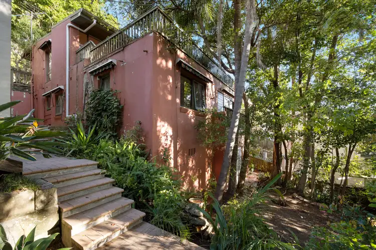 47 Avenue Road