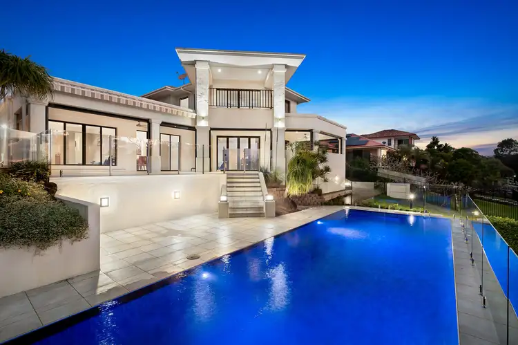 3139 Riverleigh Drive, Hope Island QLD 4212