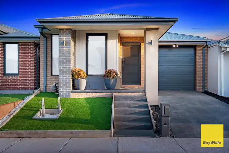 25 Alstonville Avenue
