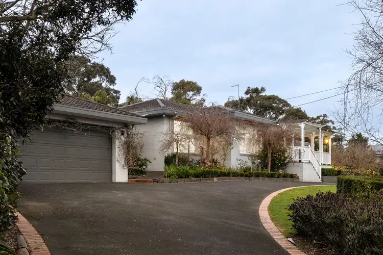 50 Mountain Avenue, Frankston South VIC 3199