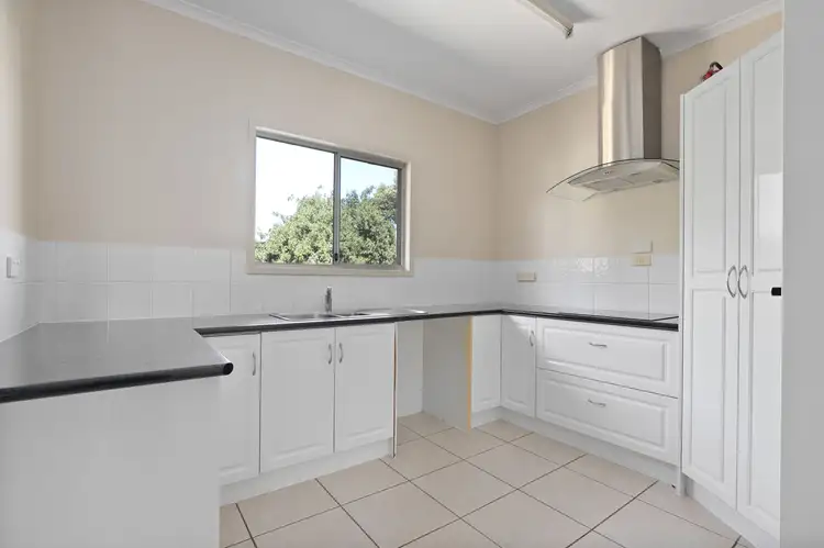 Fifth view of Homely house listing, 14 Bridgeman Street, Emerald QLD 4720