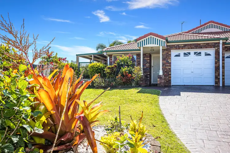 Fifth view of Homely semi-detached listing, 1/62 Topsail Circuit, Banksia Beach QLD 4507