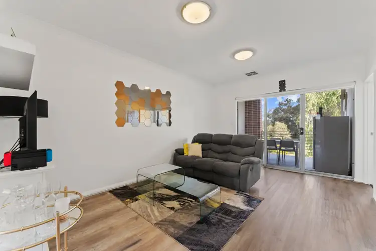 Fifth view of Homely apartment listing, 24/2 Louvre Way, Baldivis WA 6171