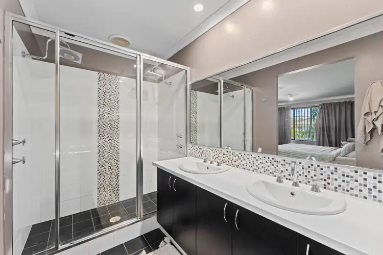 Fifth view of Homely house listing, 10 Harperia Way, Baldivis WA 6171