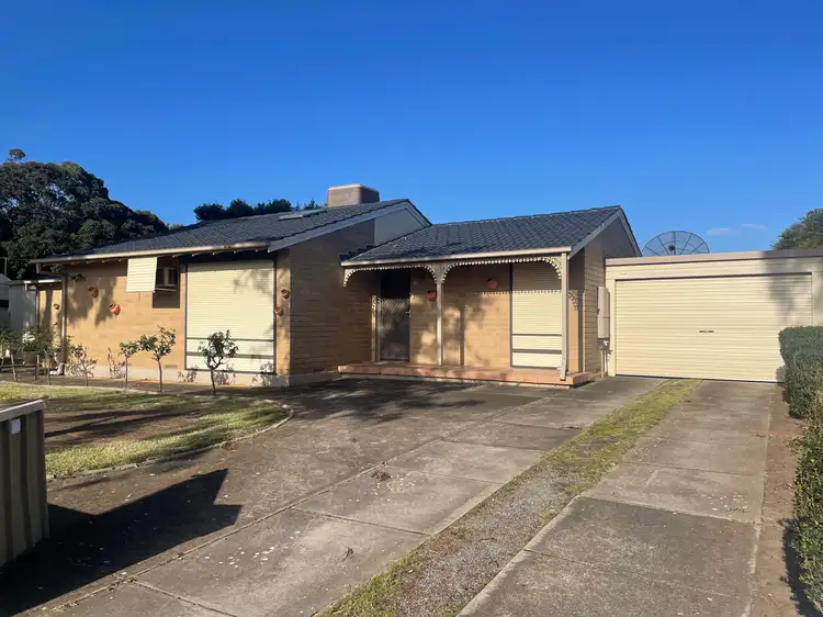 19 Taringa Road